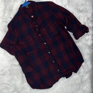 Women’s STOOSH plaid long sleeve open back button down size Small